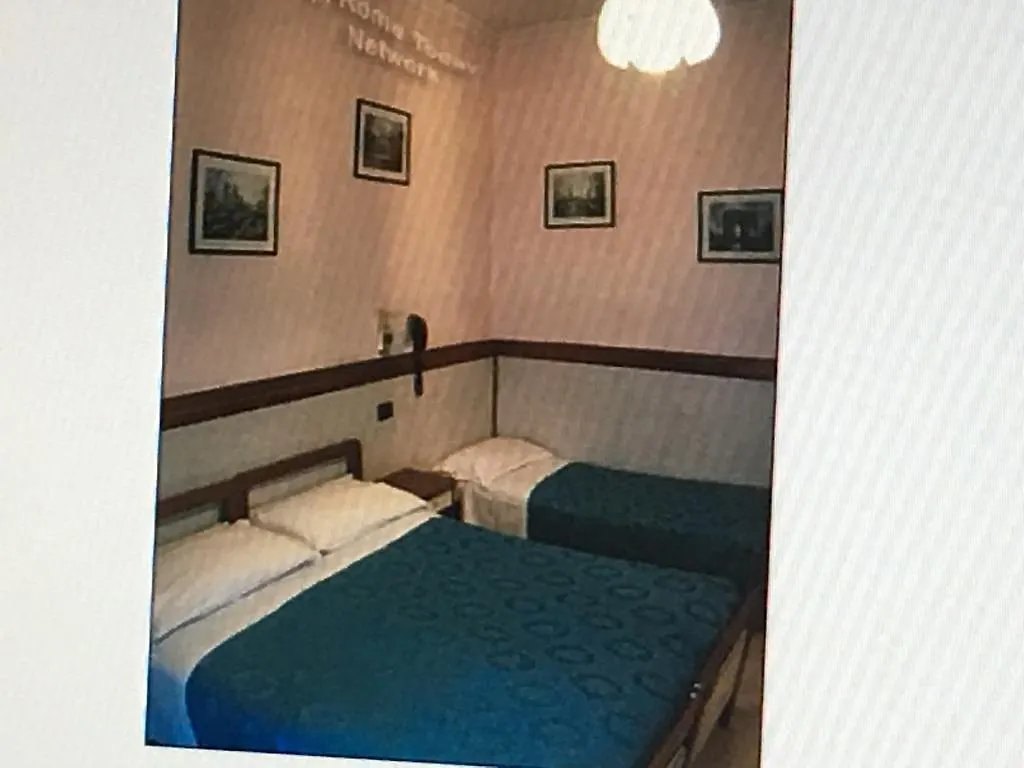 **  Hotel Rubino Roma Italia