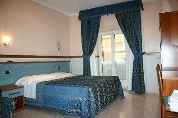 **  Hotel Rubino Roma Italia