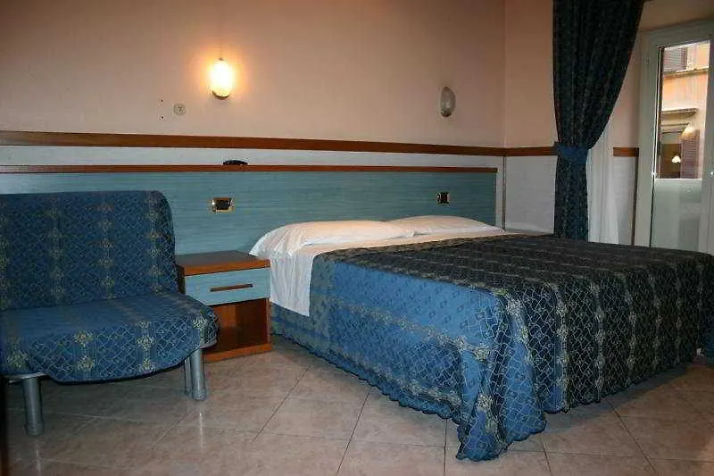 **  Hotel Rubino Roma Italia