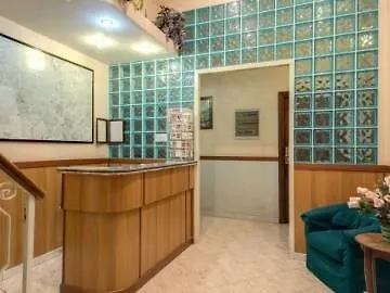 **  Hotel Rubino Roma Italia