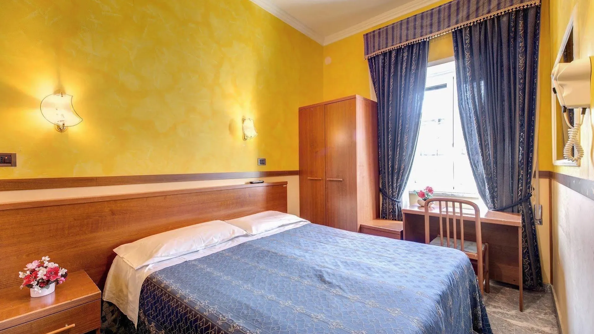 Hotel Rubino Roma 2*,